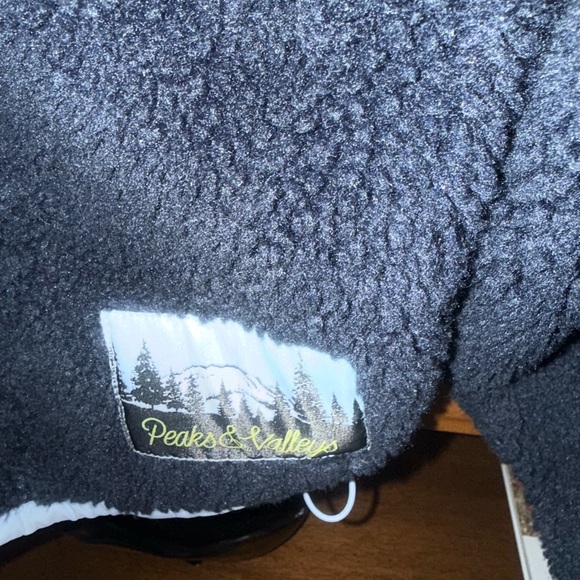 Madhappy Outdoors Sherpa Fleece Pullover Navy - Picture 6 of 6